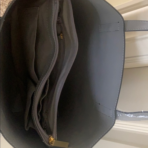 Joy and Iman black tote. - Picture 2 of 5